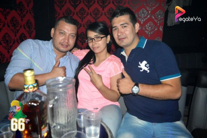 Foto 31 de La Lora Bar - 5to FDS Enero 2016 en La Lora Bar, Cali