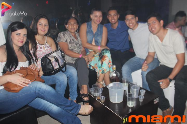 Foto 61 de Miami - 4to Fds julio 2016 en Miami Bar Cali, Cali