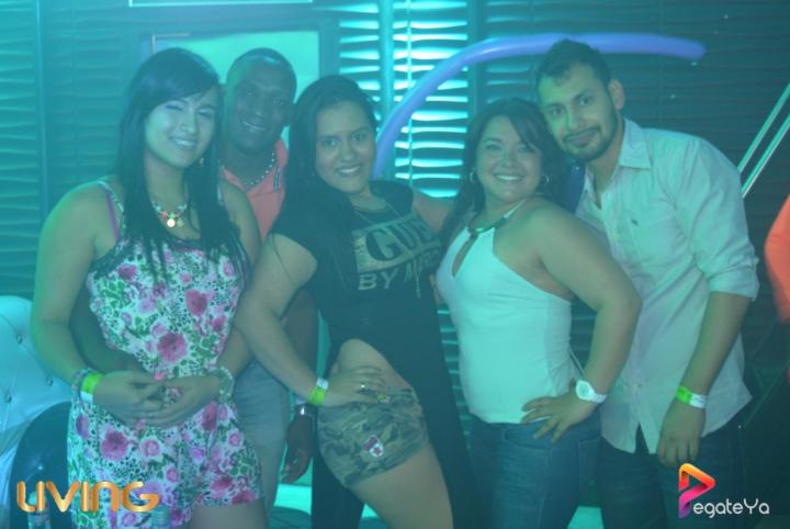 Foto 27 de Living - 2do FDS Mayo 2015 en Living Night Club, Cali