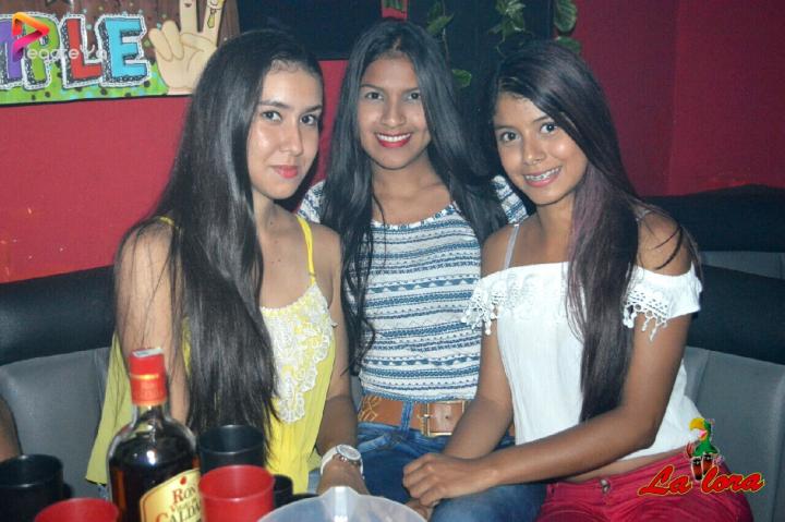 Foto 6 de La Lora - 3er Fds Abril 2017 en La Lora Bar, Cali