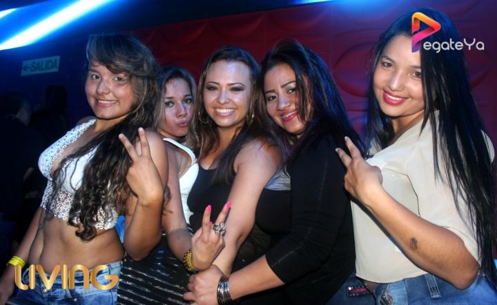 Foto 13 de Living - Oscar D`leon en Living Night Club, Cali
