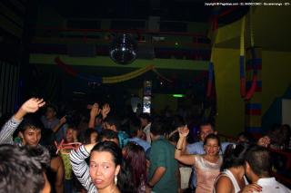 Foto 28 de Discoteca El Manicomio en Discoteca El Manicomio Bucaramanga, Bucaramanga