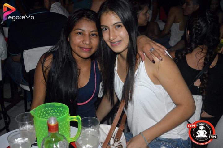 Foto 5 de Ampm Bar - AMOR & AMISTAD 2016 en Am / PM Bar - Cali, Cali