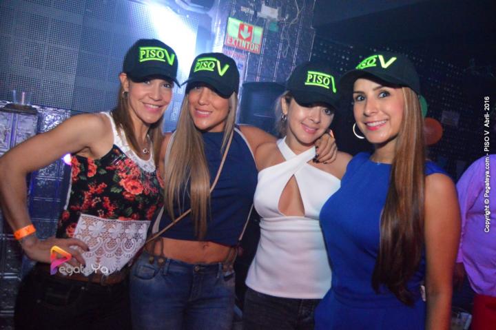 Foto 44 de PISO V - Sabado 16 de abril 2016 en Bar Piso V Bucaramanga, Bucaramanga