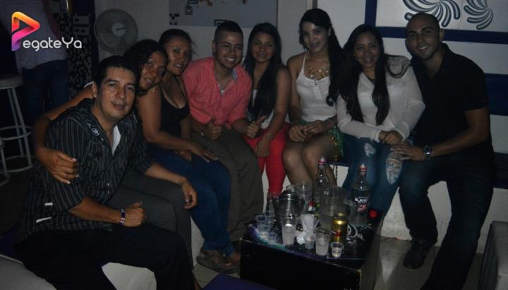 Foto 2 de Ahma Bar - 1er FDS Septiembre 2015 en Ahma Cali, Cali