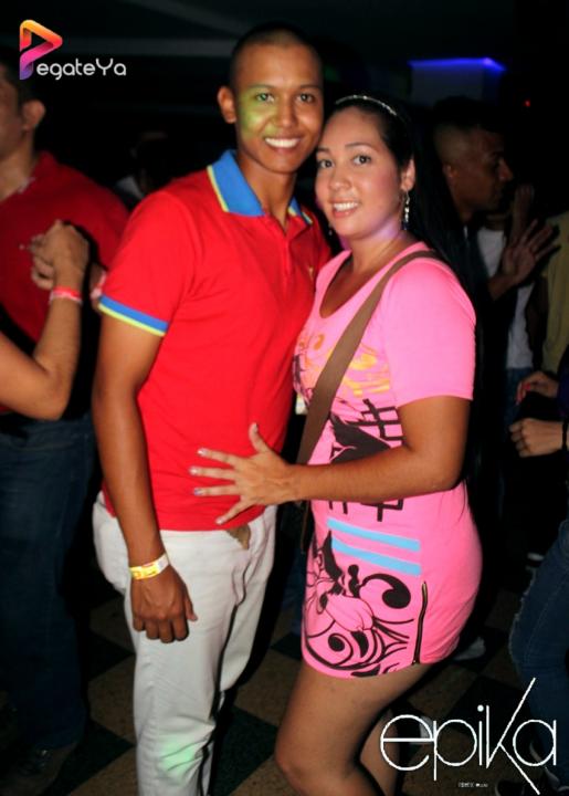 Foto 42 de Epika - Amor y Amistad 2015 en Epika Night Club, Cali