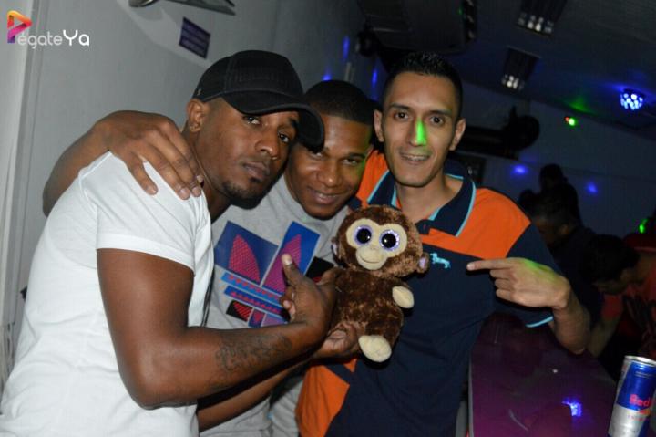 Foto 38 de Yare Disco Club - 1er FDS Julio 2017 en Yare Disco Club, Cali
