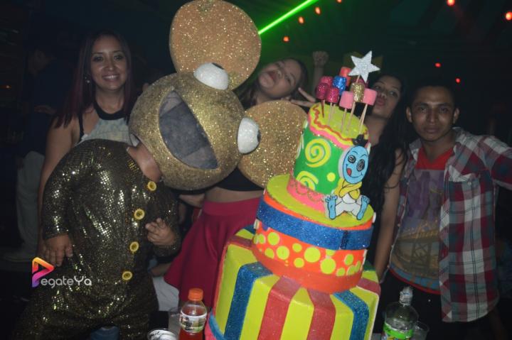 Foto 34 de El Manicomio sábado 27 de junio 2015 en Discoteca El Manicomio Bucaramanga, Bucaramanga