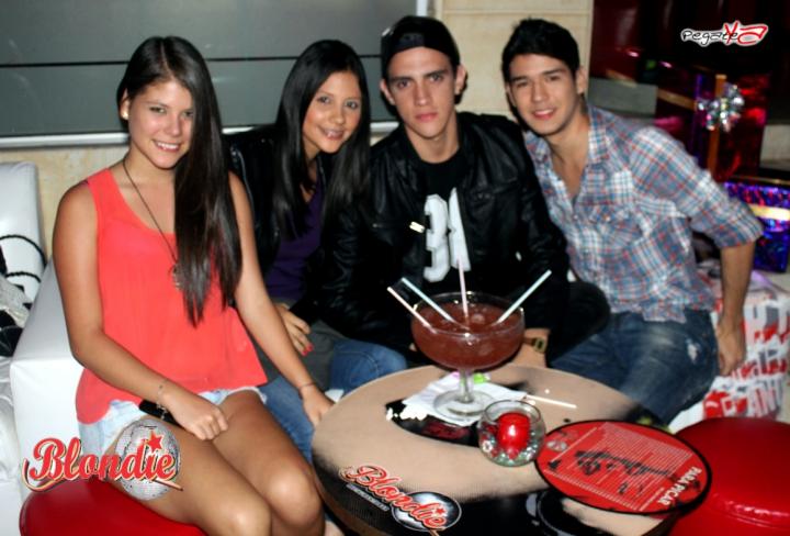 Foto 24 de Blondie - Dic 6 y 13 del 2014 en Blondie Bar Cali, Cali