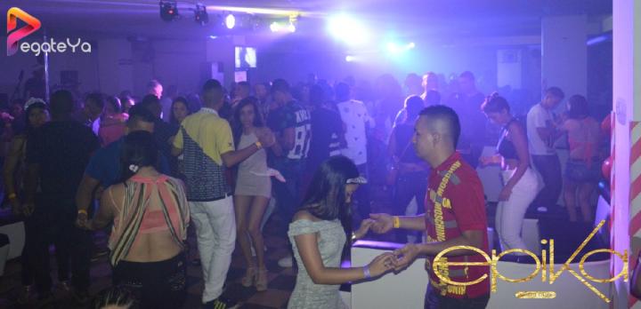 Foto 34 de Epika - Hallowen 2016 en Epika Night Club, Cali