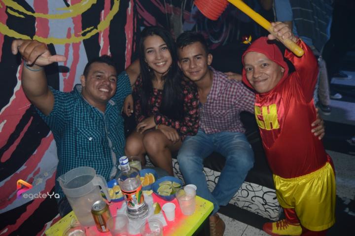 Foto 42 de El Manicomio sábado 25 de julio 2015 en Discoteca El Manicomio Bucaramanga, Bucaramanga