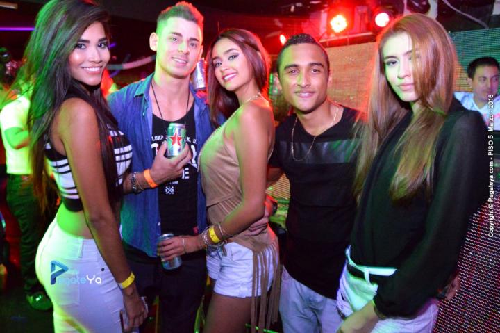 Foto 18 de PISO V - 12 marzo 2016 en Bar Piso V Bucaramanga, Bucaramanga