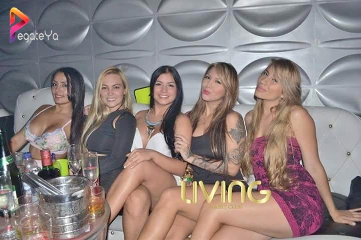 Foto 3 de living Night Club - 4to Agosto 2016 en Living Night Club, Cali