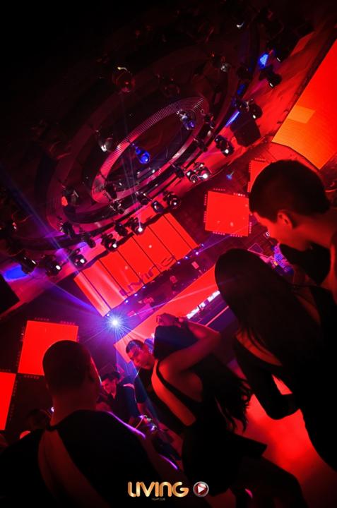 Foto 12 de Living - 3er Fds Febrero 2017 en Living Night Club, Cali