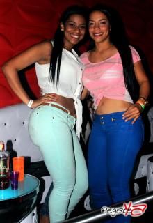 Foto 32 de Julio 6 del 2013 en Living Night Club, Cali