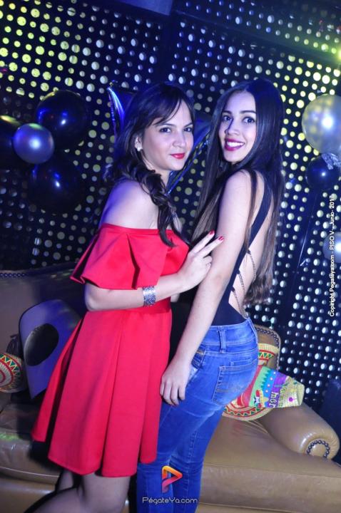 Foto 5 de PISO V - Sábado 3 de Mayo de 2017 en Bar Piso V Bucaramanga, Bucaramanga