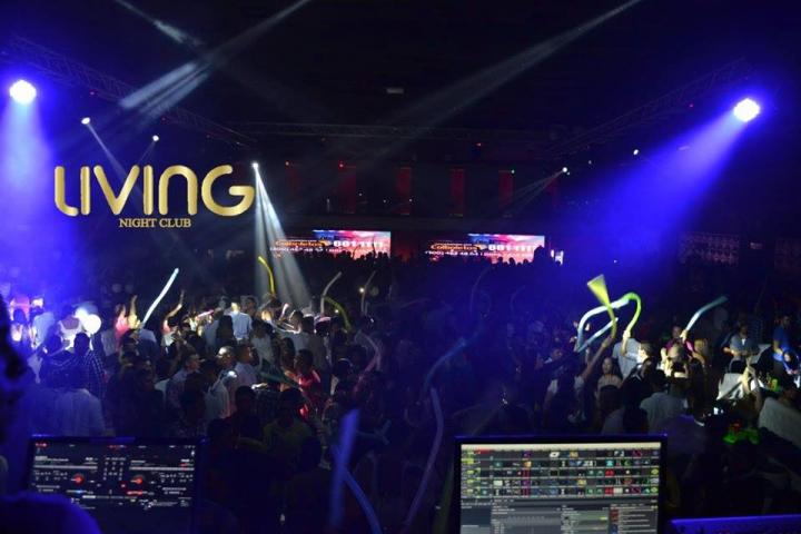 Foto 33 de Living Night Club - 2do/3er fds Junio en Living Night Club, Cali