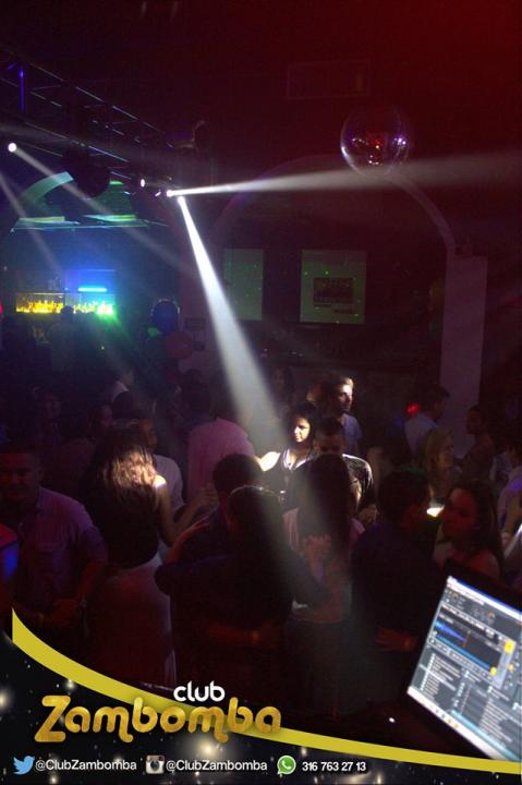 Foto 22 de ZAMBOMBA - julio 5 en Club Zambomba, Cali