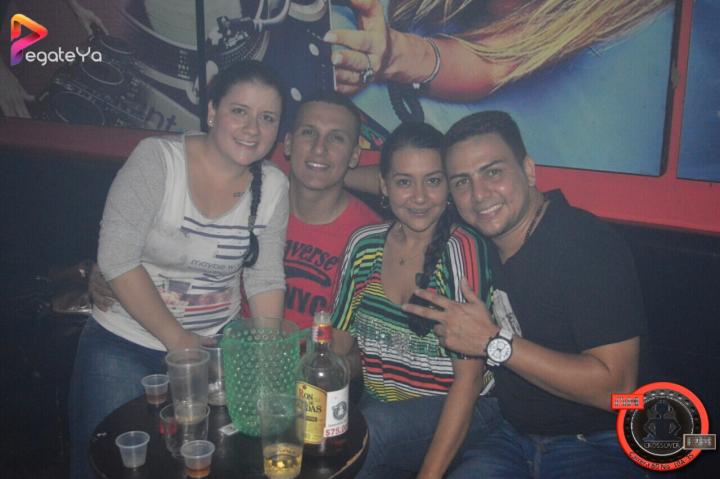 Foto 27 de Ampm Bar - 5TO Fds Abril 2016 en Am / PM Bar - Cali, Cali
