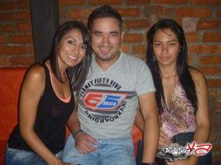 Foto 40 de Mayo 12 del 2012 en Urbano Bar Cali, Cali