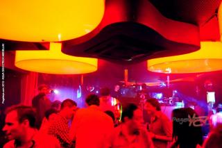 Foto 25 de AQUA DISCOTECA jueves 30 agosto 2012 en Discoteca Aqua Medellin, Medellín