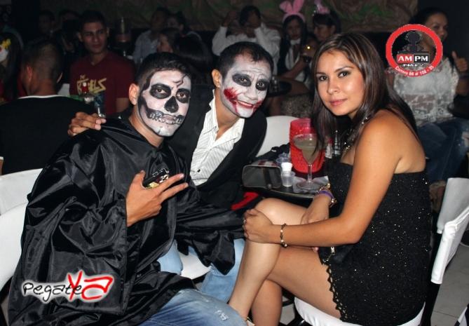 Foto 56 de Ampm Bar - Halloween 2014 en Am / PM Bar - Cali, Cali