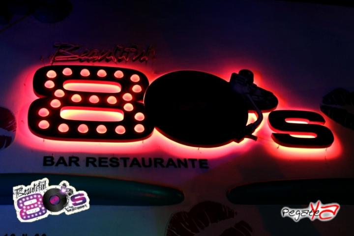 Foto 48 de Beautiful 80`s - Halloween 2014 en Beautiful 80`s Cali, Cali