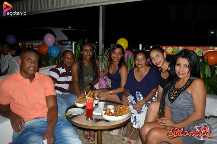 Foto 16 de Blondie - 1er Fds Mayo 2017 en Blondie Bar Cali, Cali