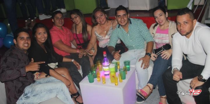 Foto 14 de Favela - 4to FDS Nov 2014 en Favela Club Menga, Cali