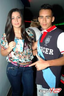 Foto 21 de J Balvin y Maluma en Space Menga, Cali