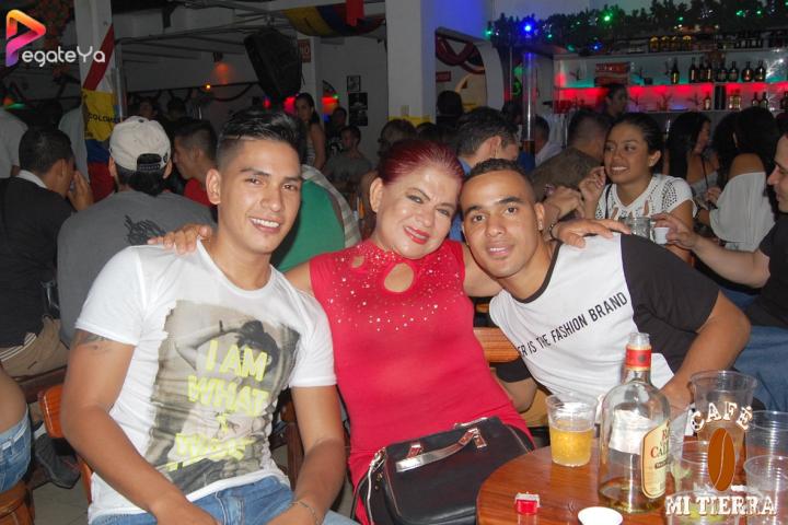 Foto 30 de Cafe mi Tierra - 3er & 4to Fds Oct. 2016 en Cafe Mi Tierra, Cali