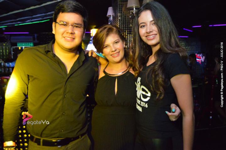 Foto 23 de PISO V - Viernes 15 de julio 2016 en Bar Piso V Bucaramanga, Bucaramanga