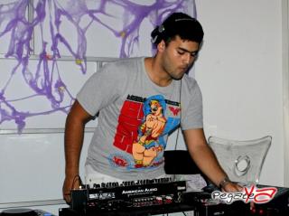 Foto 32 de Octubre 19 del 2013 en Babel / Barra Libre Cali, Cali