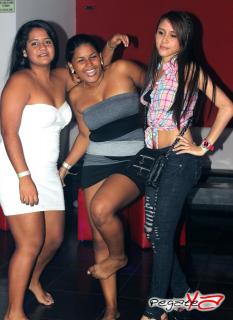 Foto 25 de Junio 22 del 2013 en Babel / Barra Libre Cali, Cali