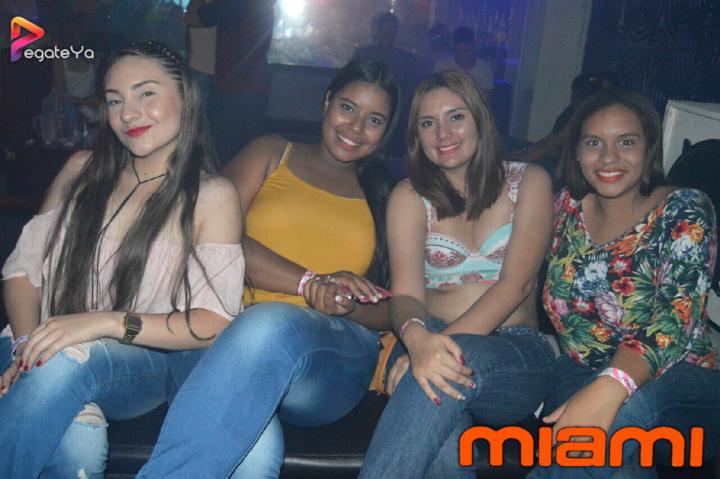 Foto 46 de Miami Bar - 3er Fds Mayo 2017 en Miami Bar Cali, Cali