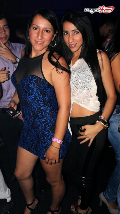 Foto 99 de Lolas Club - Amor y Amistad en Lolas Club Menga Cali, Cali