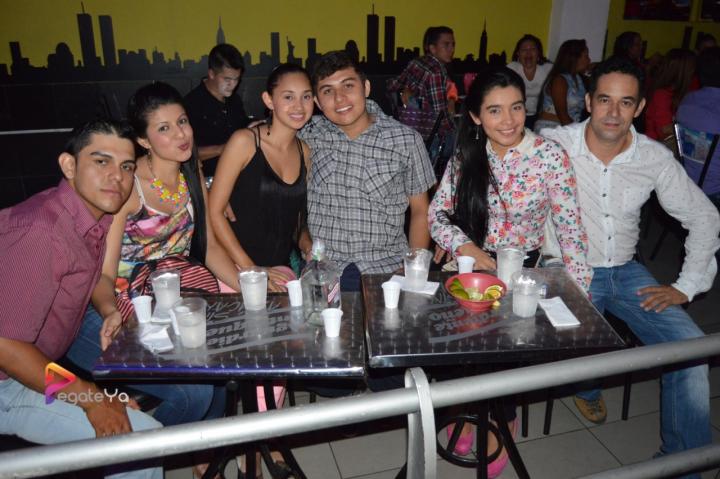 Foto 42 de New York sábado 28 de marzo 2015 en Discoteca New York Bucaramanga, Bucaramanga