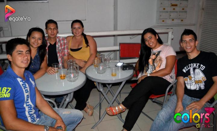 Foto 11 de Colors - 1er FDS Oct 2015 en Colors Drinks