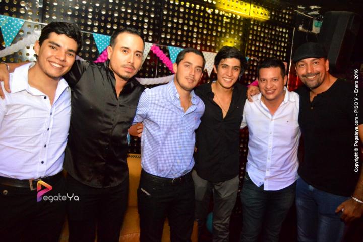 Foto 100 de Bar Piso V - 30 enero 2016 en Bar Piso V Bucaramanga, Bucaramanga