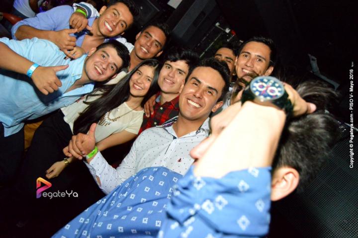Foto 62 de PISO V - sabado 28 de mayo de 2016 en Bar Piso V Bucaramanga, Bucaramanga