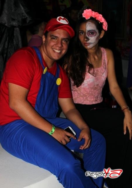 Foto 282 de Lolas - Halloween 2014 en Lolas Club Menga Cali, Cali