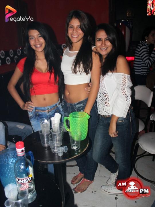 Foto 27 de Ampm Bar - 4to FDS Mayo 2015 en Am / PM Bar - Cali, Cali