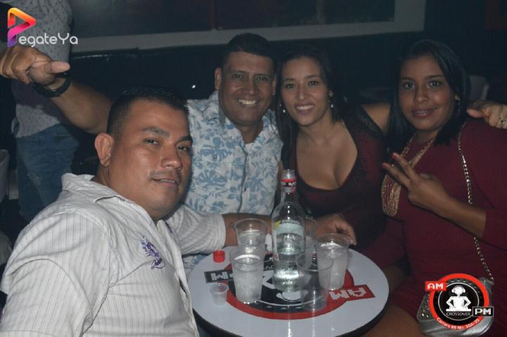 Foto 70 de Ampm Bar - AMOR & AMISTAD 2016 en Am / PM Bar - Cali, Cali