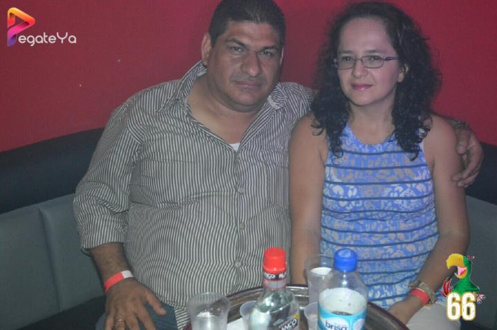 Foto 32 de La lora Bar - AMOR & AMISTAD Sept. 2016 en La Lora Bar, Cali