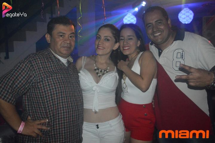 Foto 21 de Miami Bar - 4to Fds Febrero 2017 en Miami Bar Cali, Cali