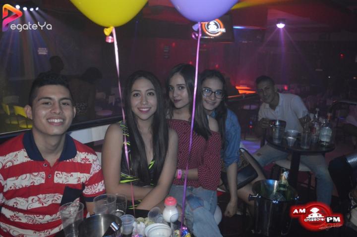 Foto 12 de Ampm Bar - 1er Fds Abril 2016 en Am / PM Bar - Cali, Cali