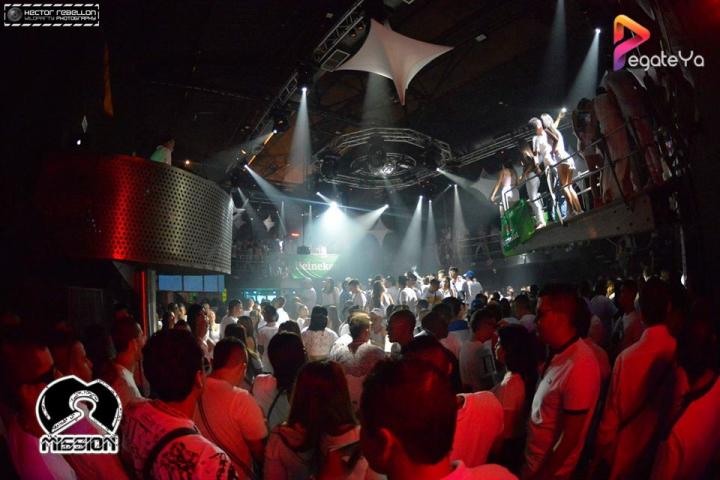 Foto 79 de 5ta Edicion Fiesta Blanca - Mission Club en Pegateya Cali, Cali