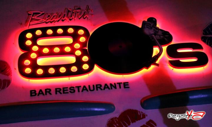 Foto 10 de Beautiful 80`s - Sept 13 2104 en Beautiful 80`s Cali, Cali
