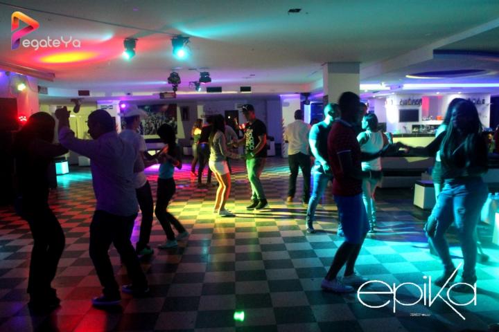 Foto 18 de Epika - Feria 2015 en Epika Night Club, Cali