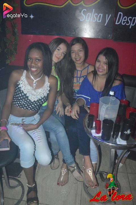 Foto 2 de La Lora - 1er Fds Marzo 2017 en La Lora Bar, Cali